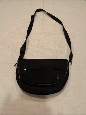 Lululemon All Night Festival Crossbody Shoulder Bag with Zip Pocket